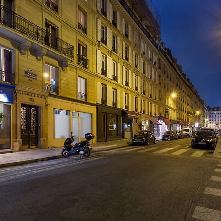 Chic Saint-Germain-Des-Pres Studio For 4 - Prime Location Paříž Exteriér fotografie